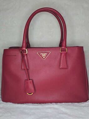 Prada Galleria Lux red Saffiano
